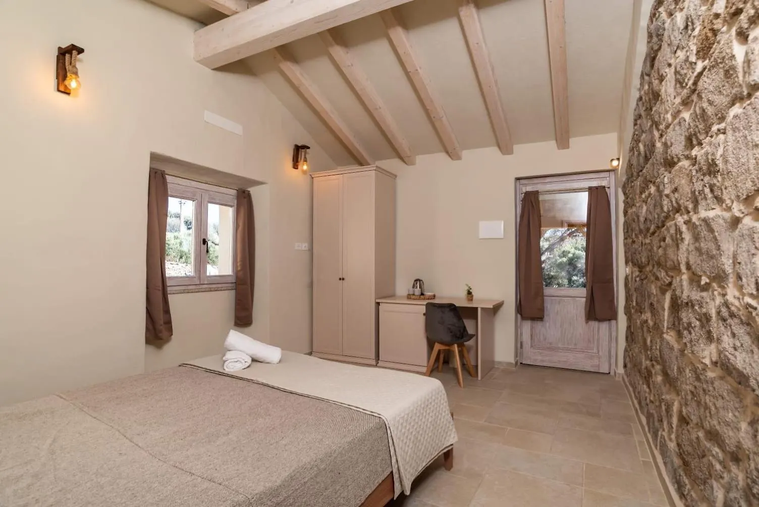 Bed and Breakfast Ammentos Palau Bed & Breakfast
