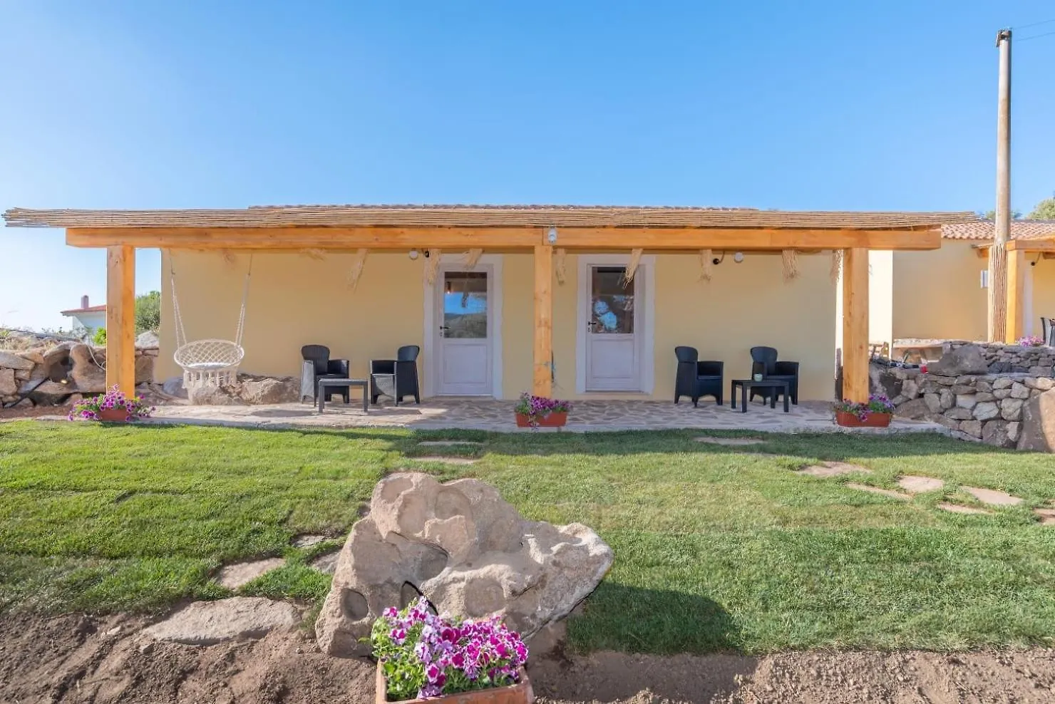 Bed & Breakfast Bed and Breakfast Ammentos Palau Italia